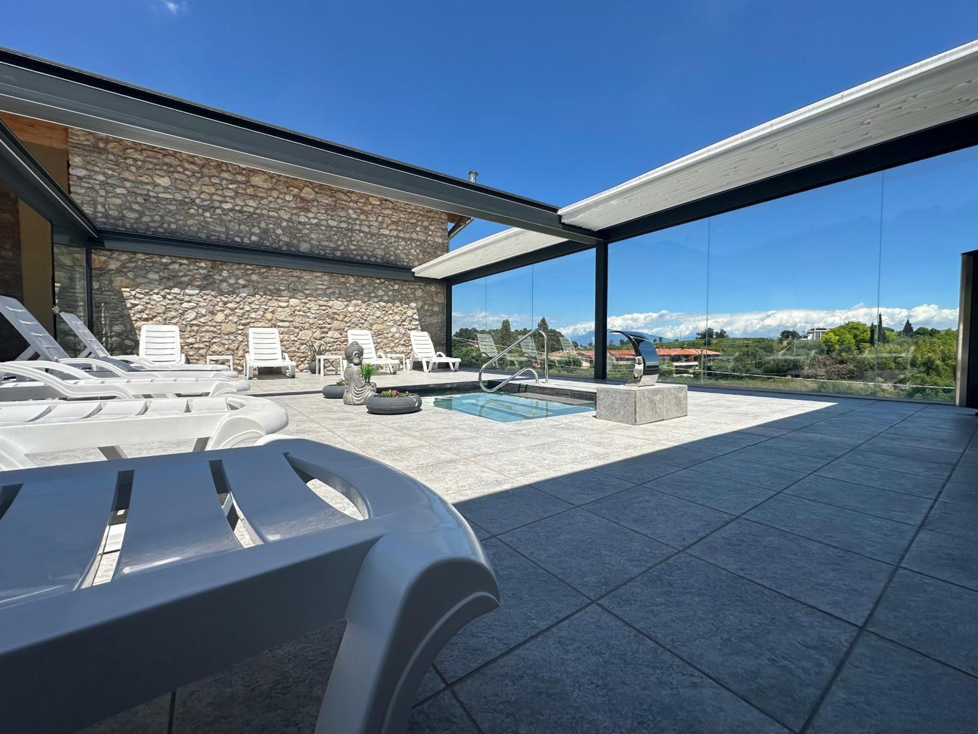 Agriturismo Al Mancino Lonato Exterior photo